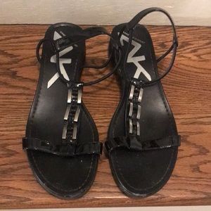 Anne Klein Black patent sandals 🩴 9